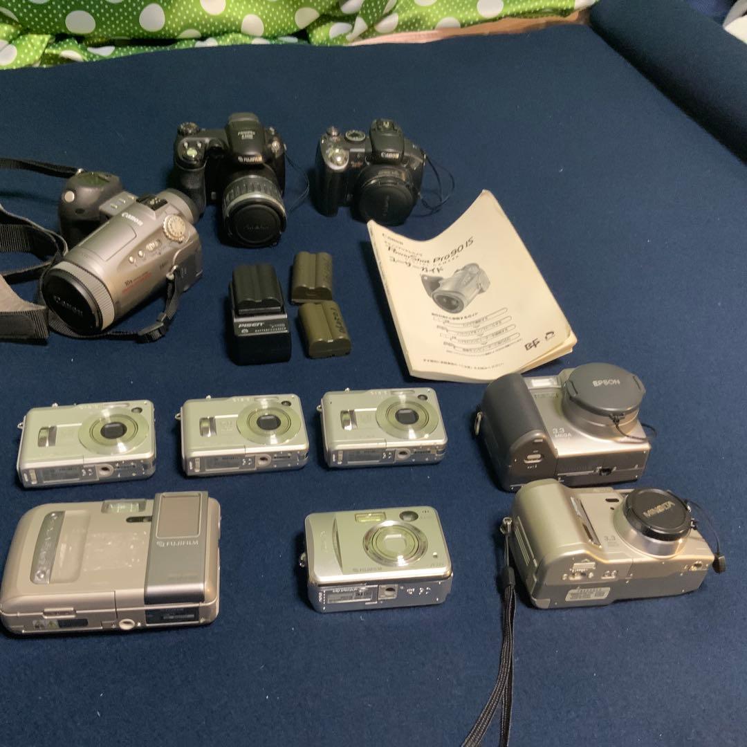 デジタルカメラ（Canon、富士フィルム など合わせて10台）ジャンク扱い