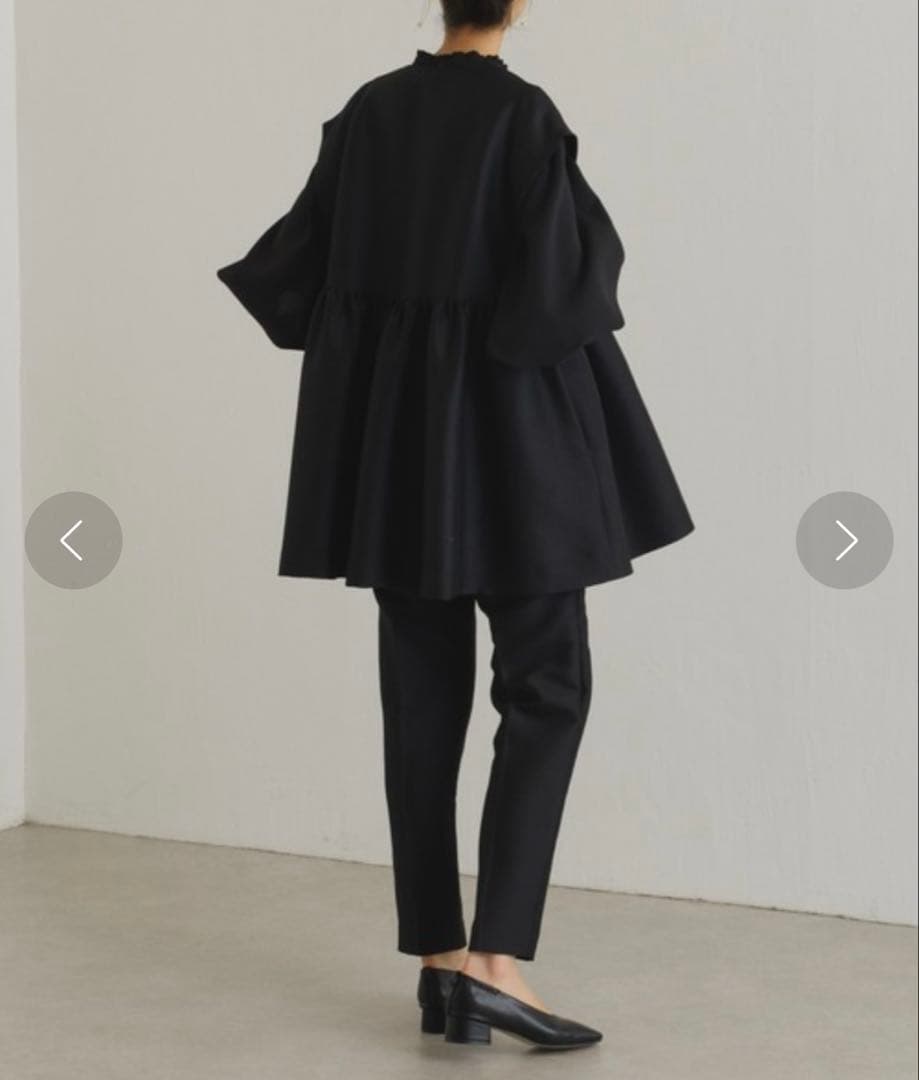 BEARDSLEY ペプラムギャザージレ