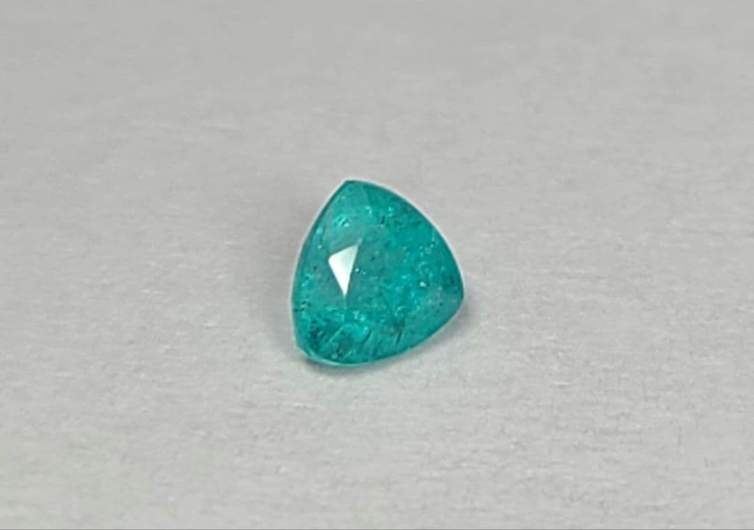 正にバターリャの濃いネオン!★ブラジルバターリャパライバトルマリン★