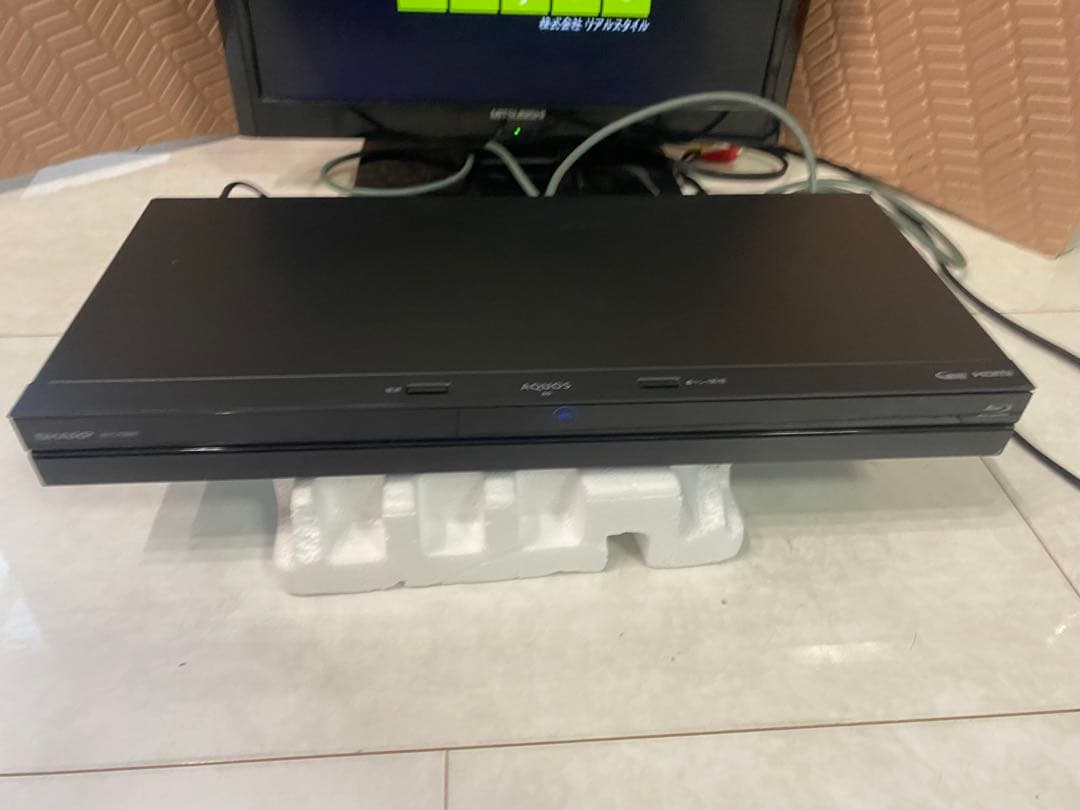 SHARP ブルーレイレコーダー 2B-C10BW1 2019年製