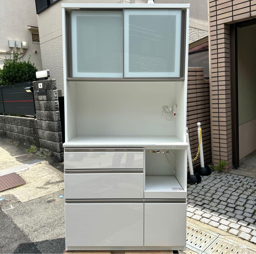 超美品 ニトリ食器棚アルミナ2／早い者勝ち！