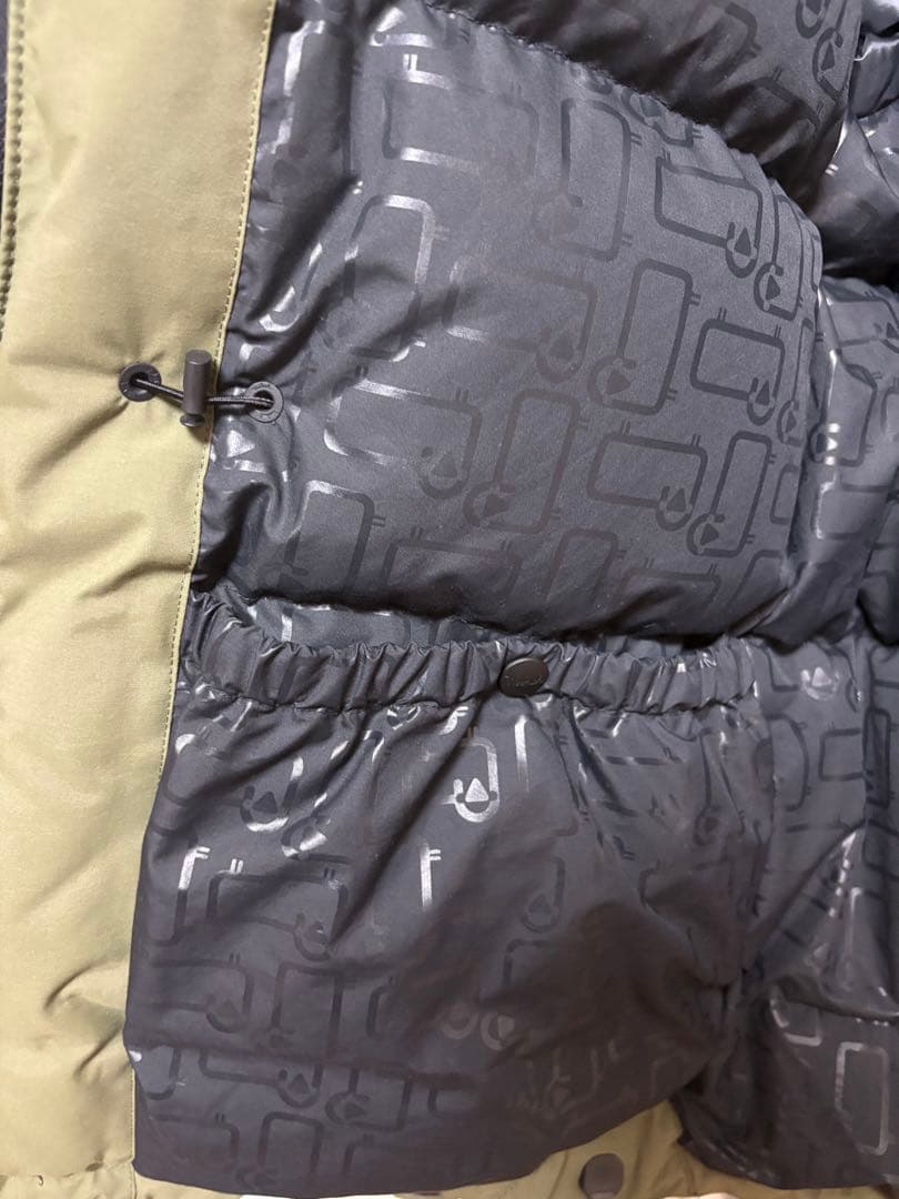 【極美品】ウールリッチ ダウンジャケット GORE-TEX カーキ