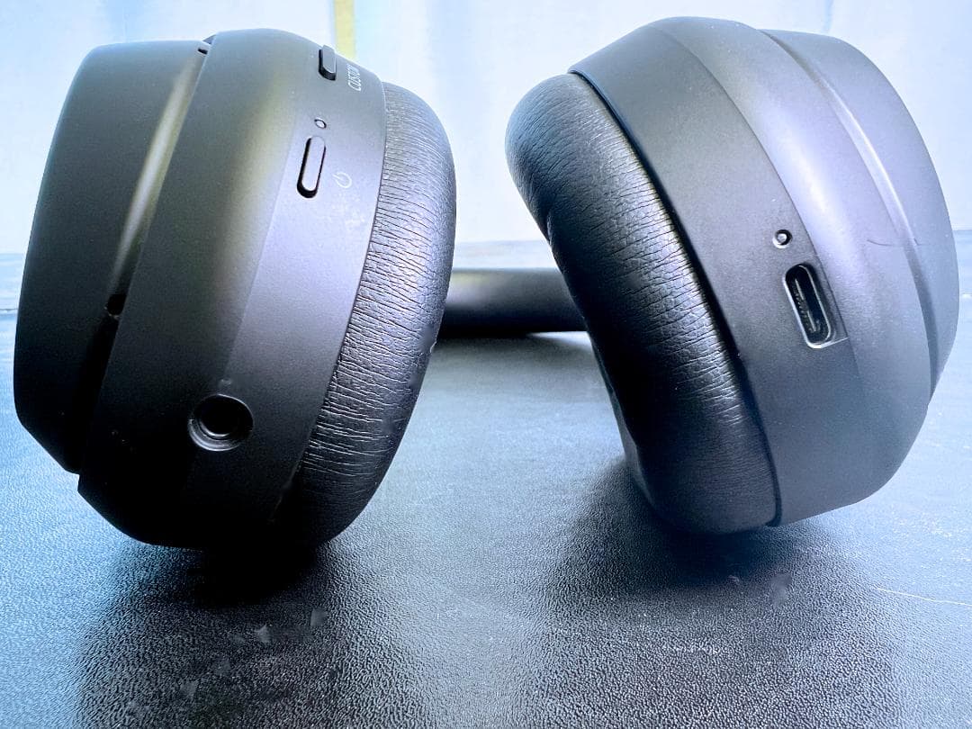 【美品】SONY WH-1000XM4 (B) ブラック ワイヤレスヘッドホン