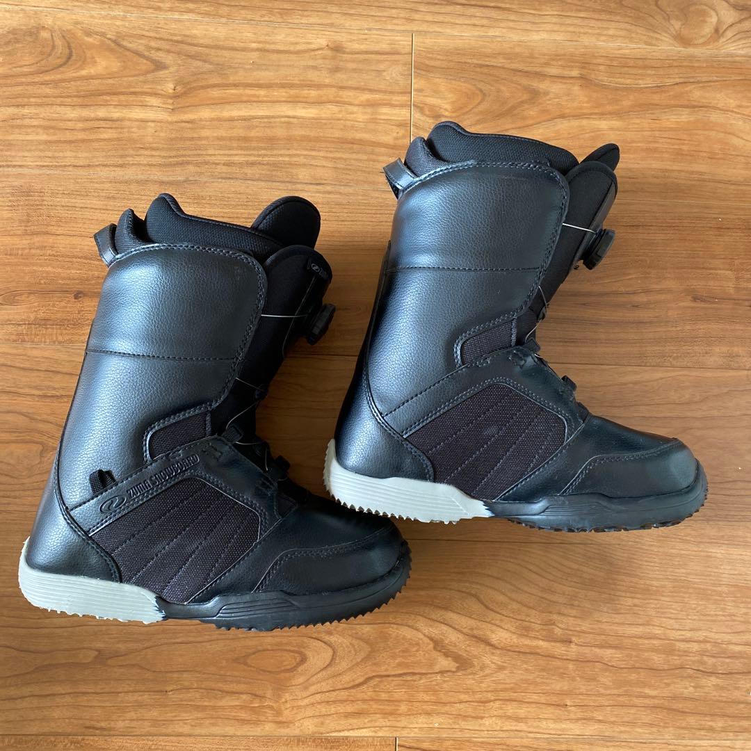 ZUMA スノーボードブーツ