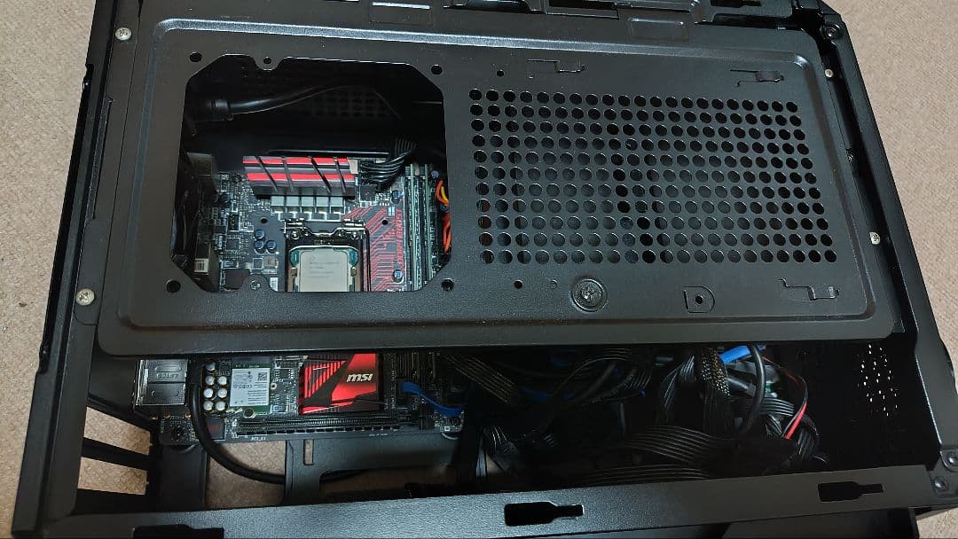 MSI Z170A + i7-7700K + 8GB RAM☓2