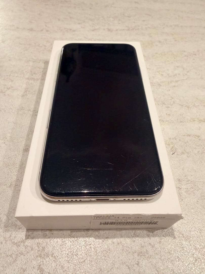 iPhoneXシルバー背面割れありジャンク品
