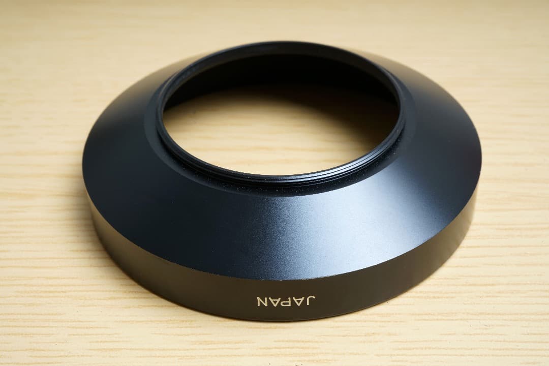 コンタックス　メタルレンズフード　ディスタゴン25mmF2.8専用　（中古品）