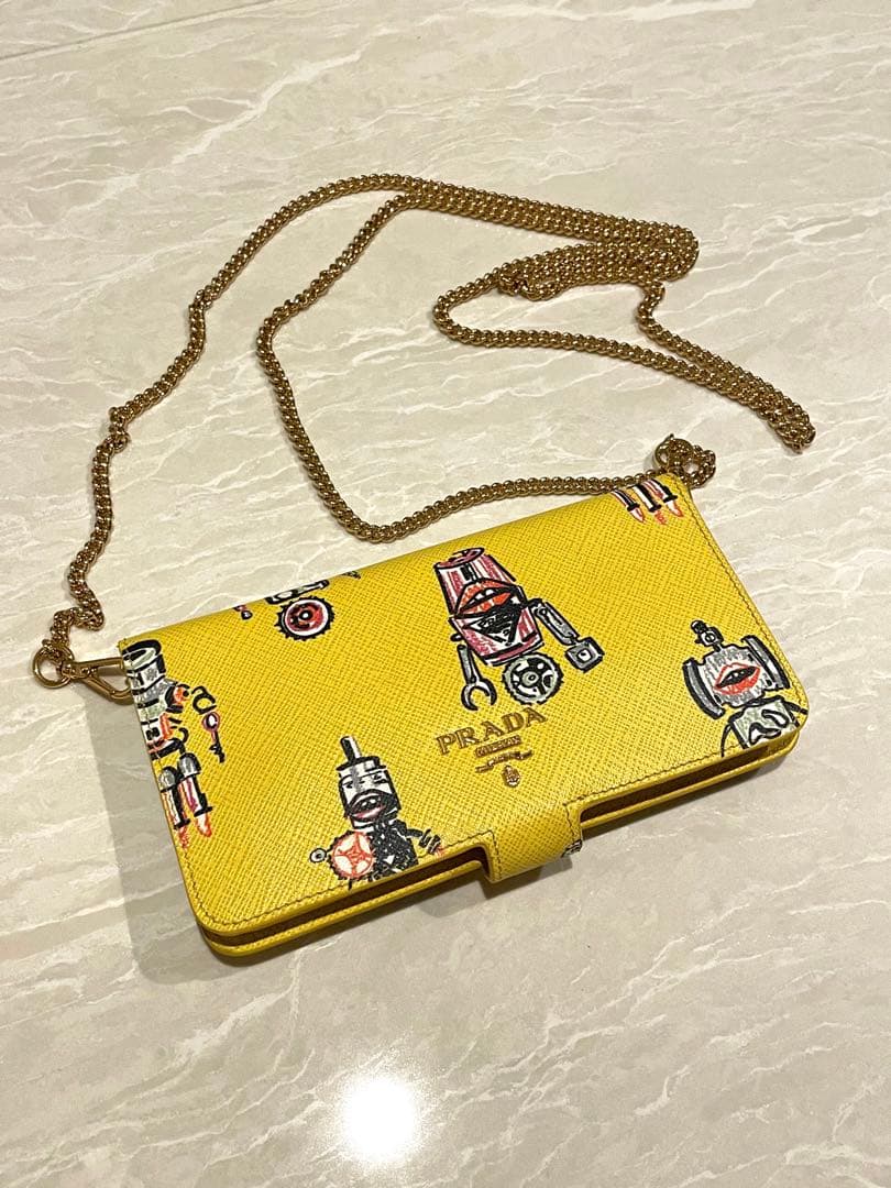 プラダ PRADA iPhone6 plus 手帳型 スマホケース　新品