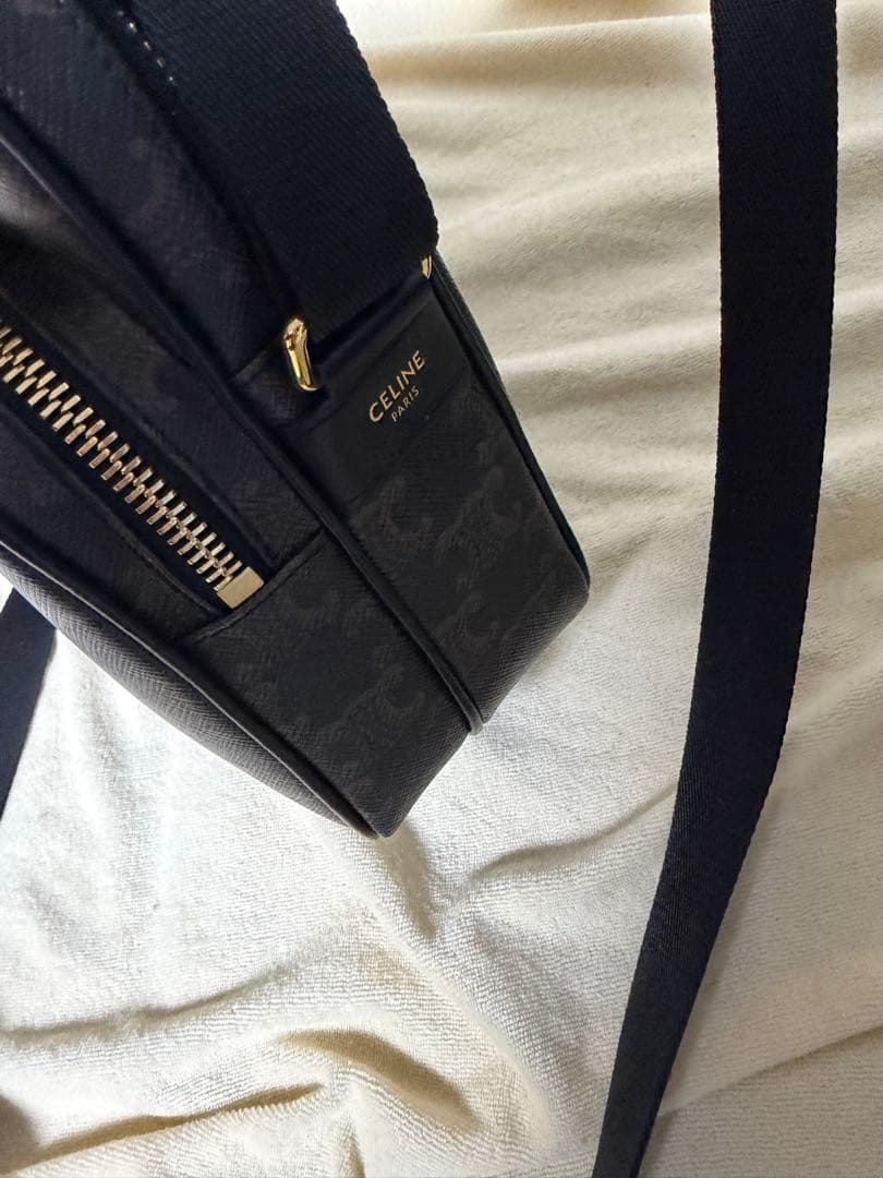中古 CELINE セリーヌ　メッセンジャーバッグ　エディスリマン