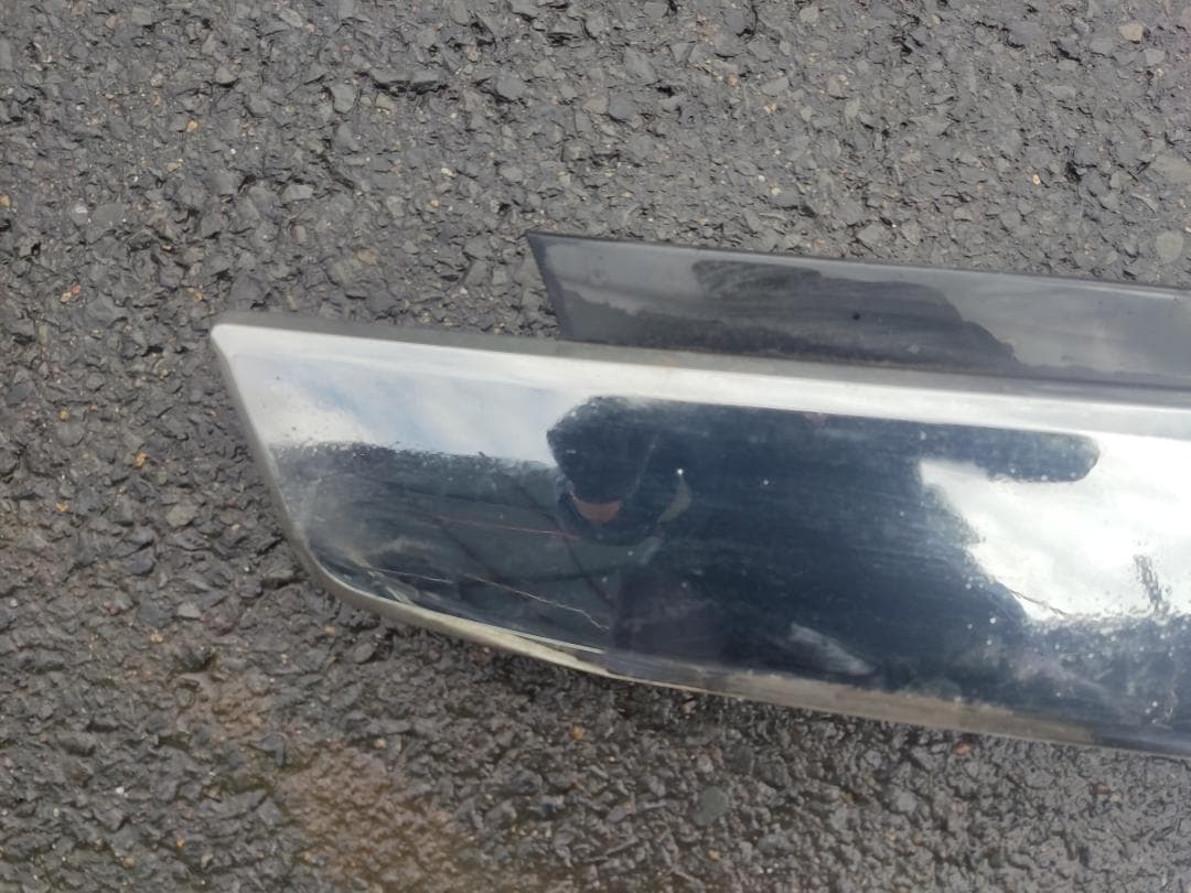 トヨタ AGH30W ヴェルファイア リアトランクガーニッシュ メッキ