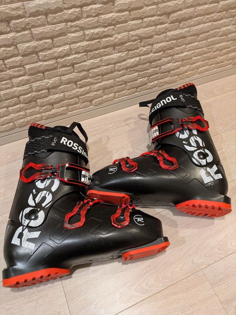ROSSIGNOL EVO70 28.5cm ラスト幅104mm　スキーブーツ