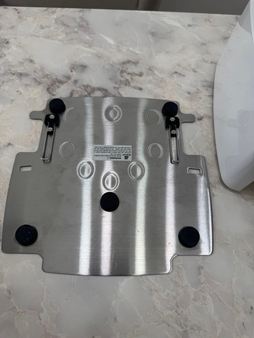 KOKOIST ルブラン　コードレス　LED&UV ライト