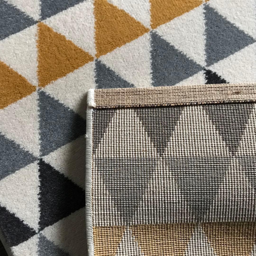 ラグ ラグマット 160x230cm カーペット ウィルトン織 トライアングル
