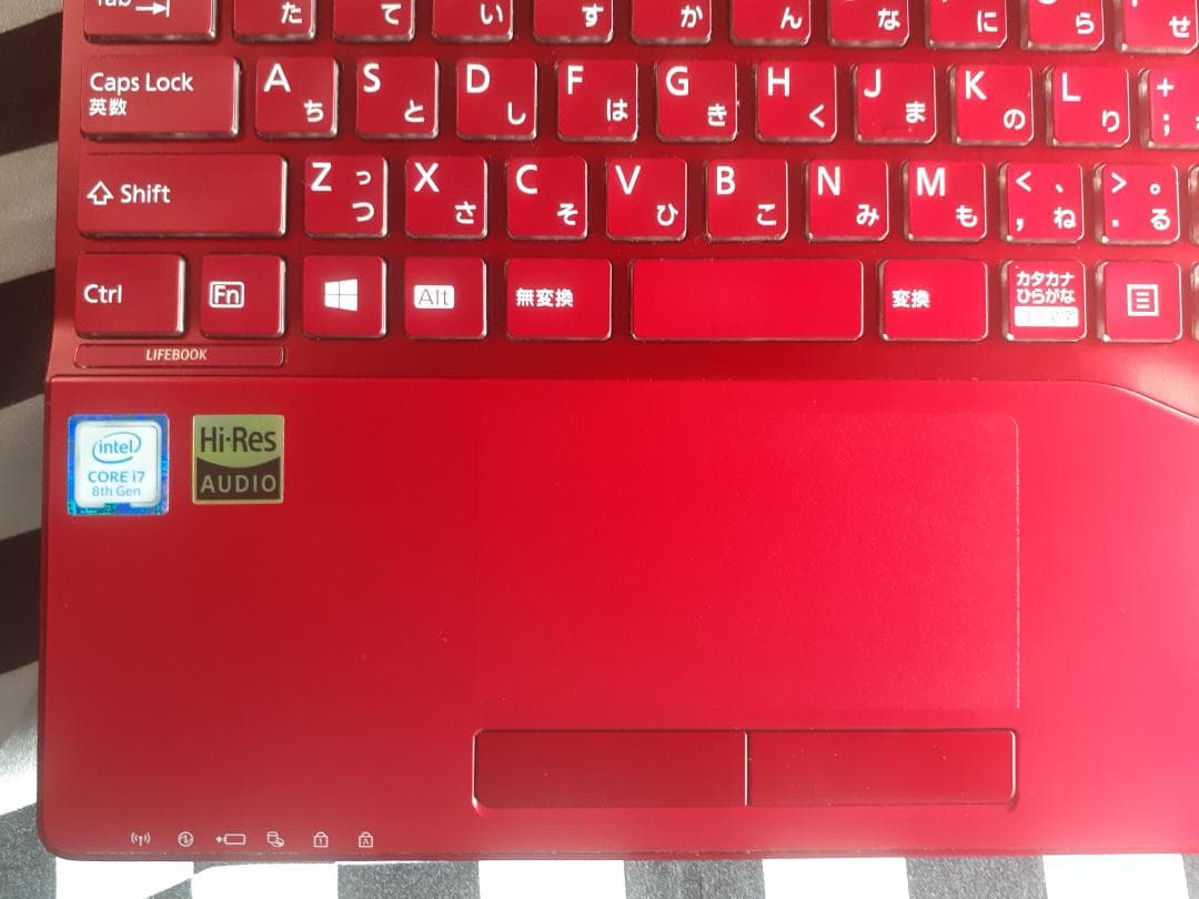 富士通LIFEBOOK FMV ノートPC 8世代 Core i7-8565U