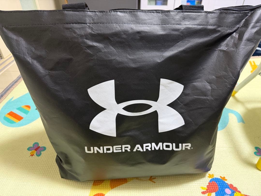 中*也様 アンダーアーマー福袋2026 5点セット　サイズS