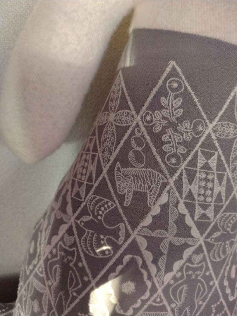 B.ミナペルホネン　うさぎクッション　symphony　シンフォニー