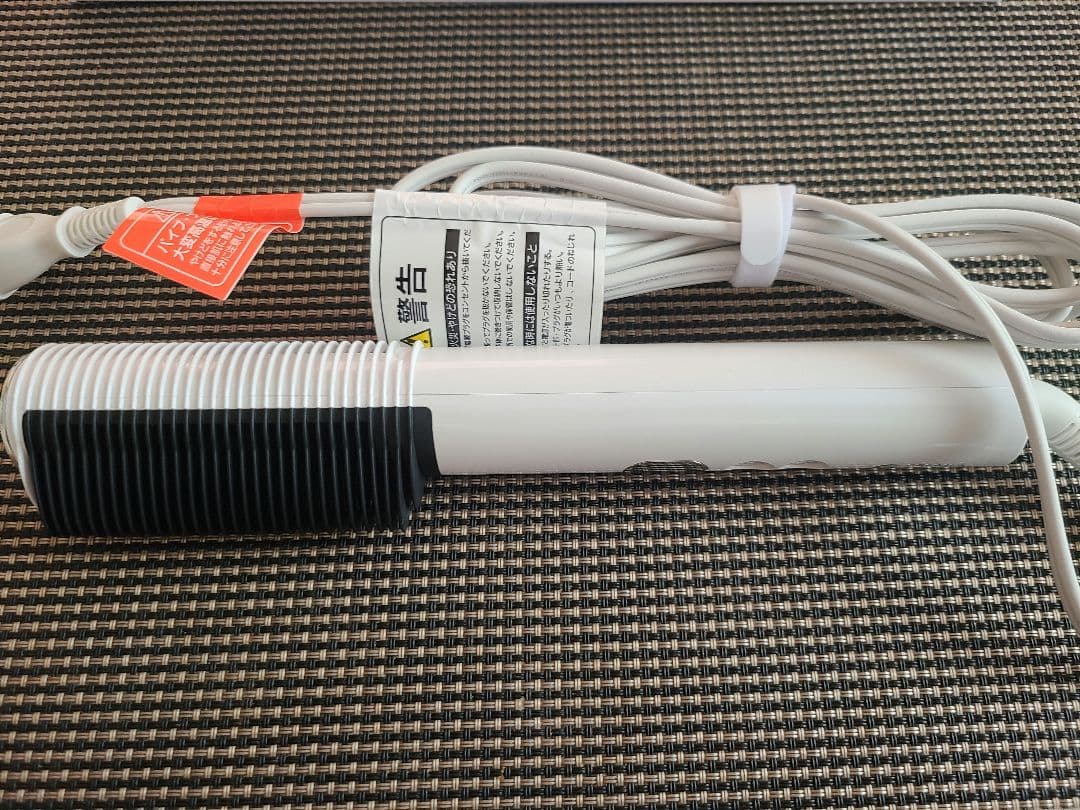 ELEMEA COMB STRAIGHTENER/エレメアコームストレイナー