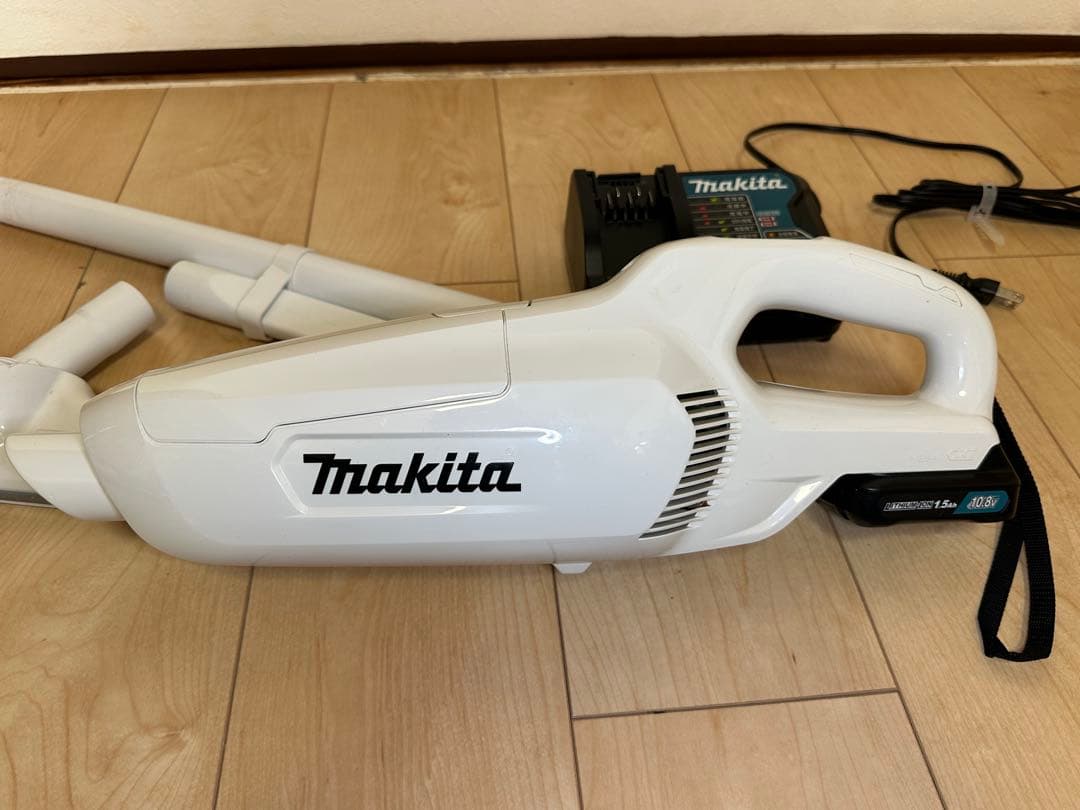 【フルセット】マキタ コードレス掃除機CL107FD 紙パック付き