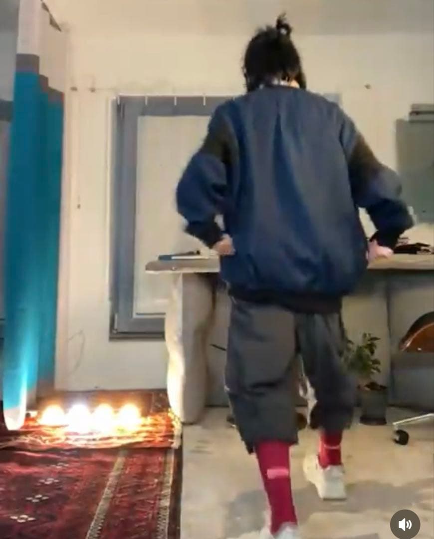 eriutsugi eワッペンスウェットトップ ブラック×ネイビー