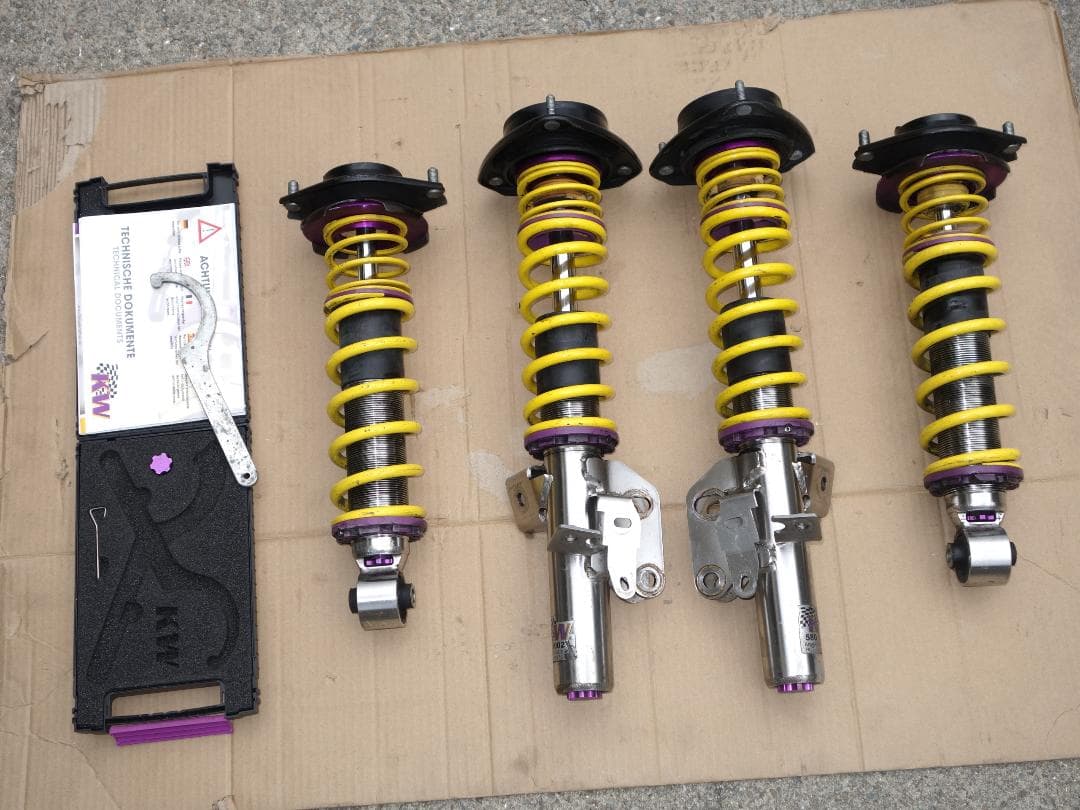 走行小 ２WAY KW V3 車高調 brz zn6 86 zd8 zn8