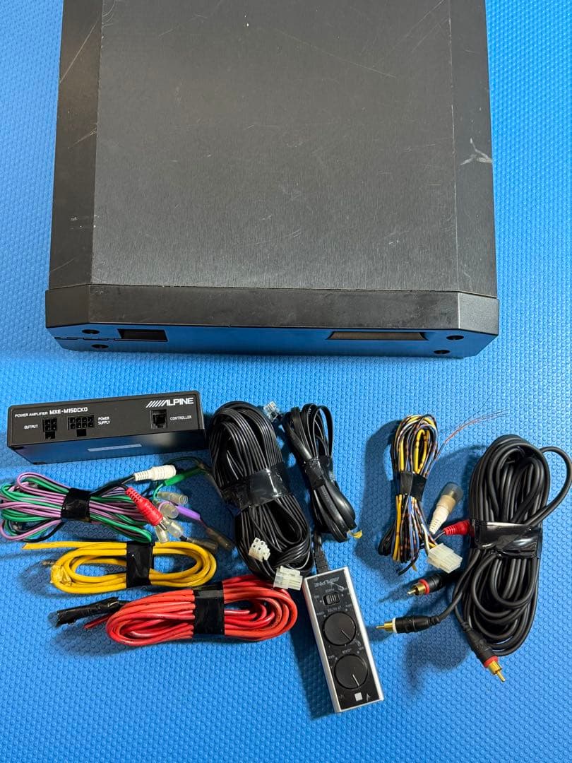 ALPINE SWE-2200 パワードサブウーハー