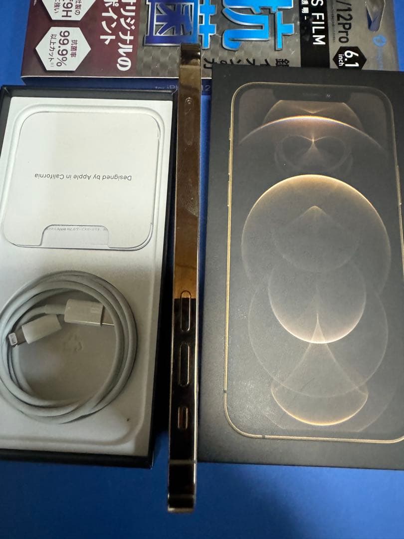 送料込美品SIMフリーiPhone12proAppleWatchSeries 4