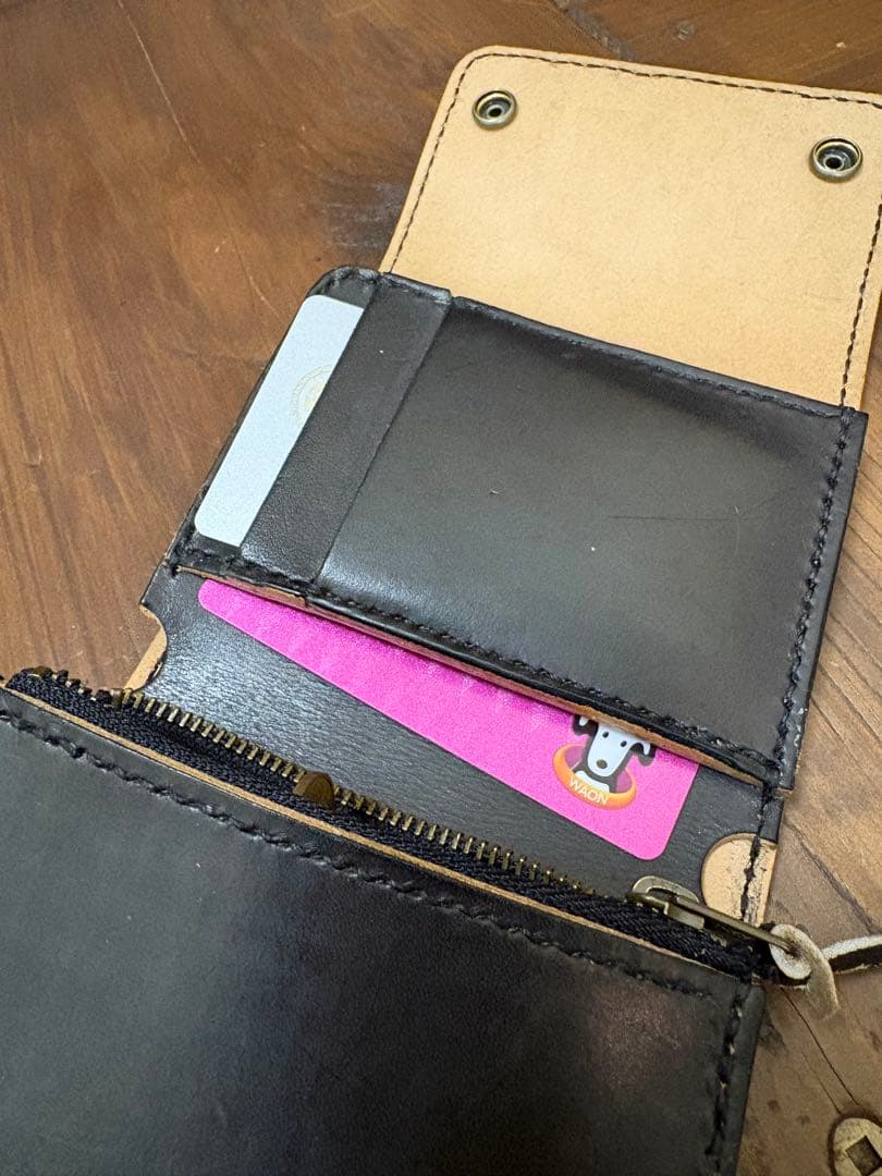 トラッカーウォレット　trucker wallet 本革ヌメ革　茶芯ブラック