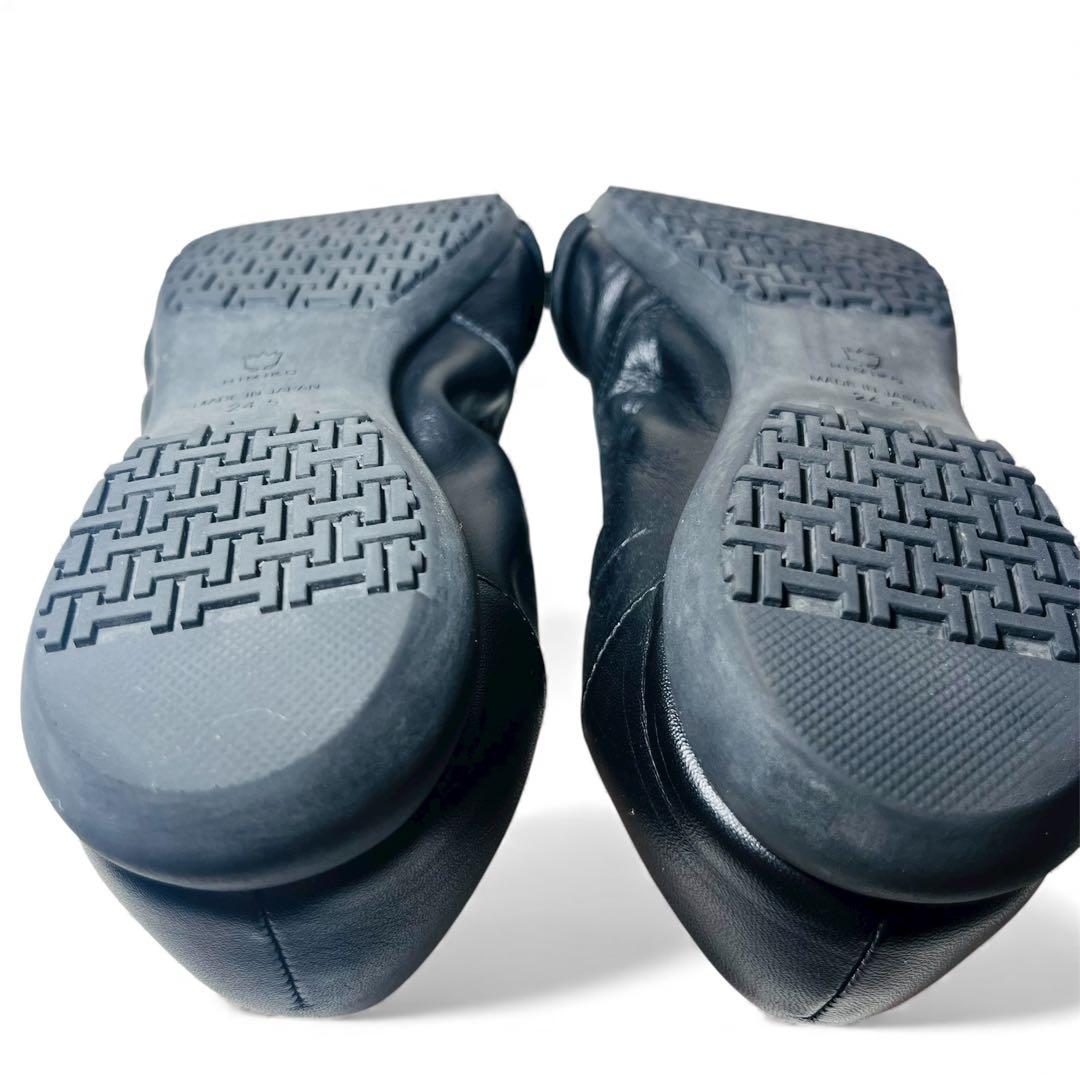 未使用級✨卑弥呼 HIMIKO クロスデザイン　袋付き24.5 ブラック　黒