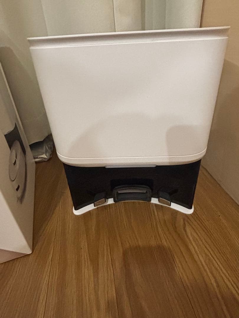 SwitchBot ロボット掃除機 K10 本体