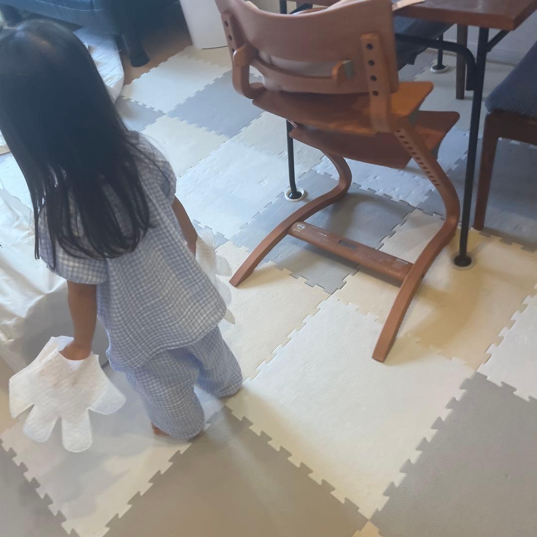 アップリカ ココネル エアープラス　ホワイトベージュ　⭐︎静岡受取でお値引