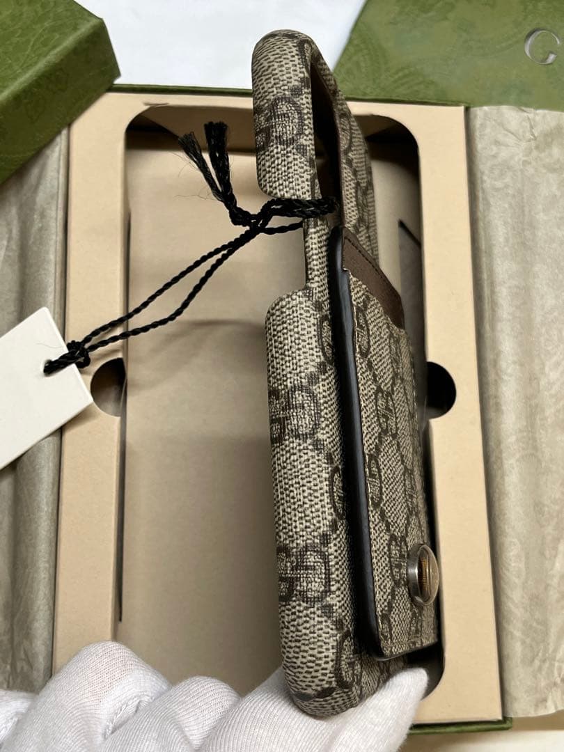 【新品未使用】　GUCCI スマホケース iPhone13 Pro 01