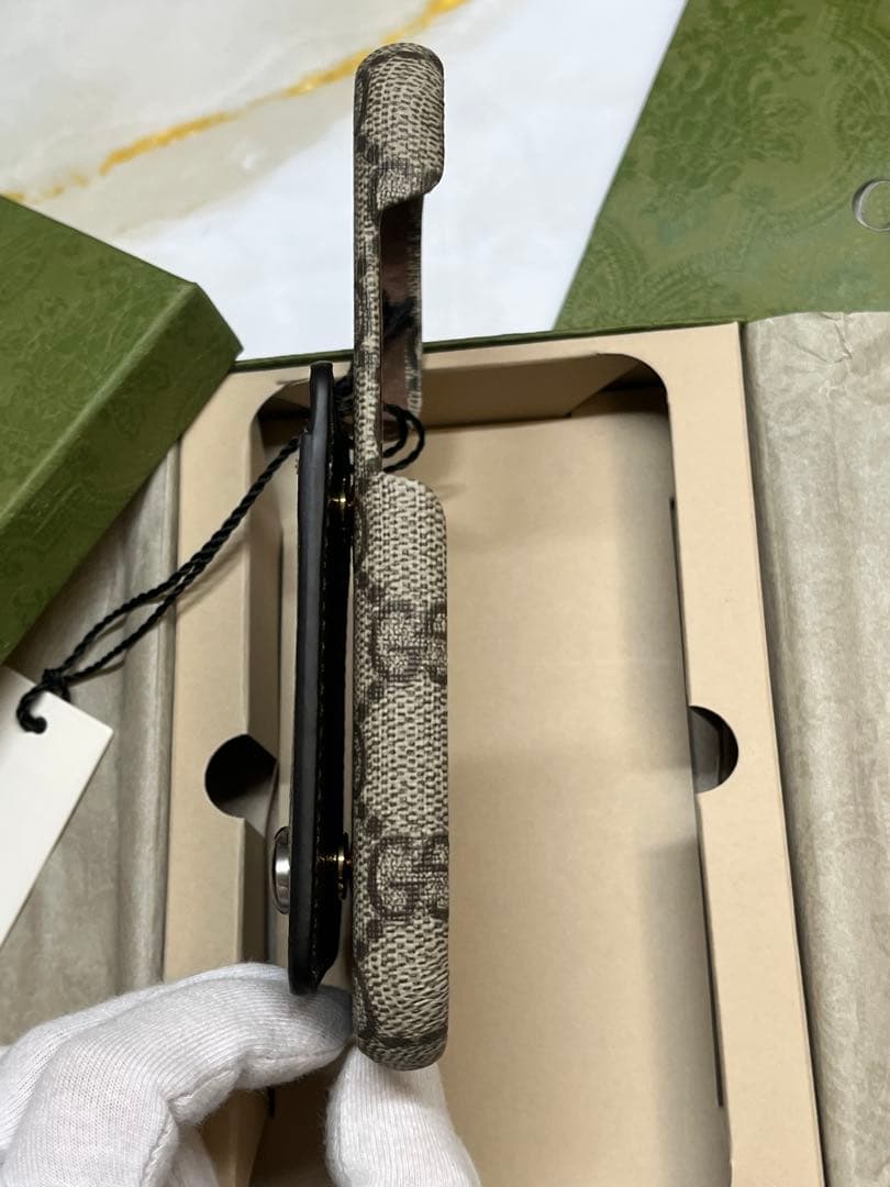 【新品未使用】　GUCCI スマホケース iPhone13 Pro 01