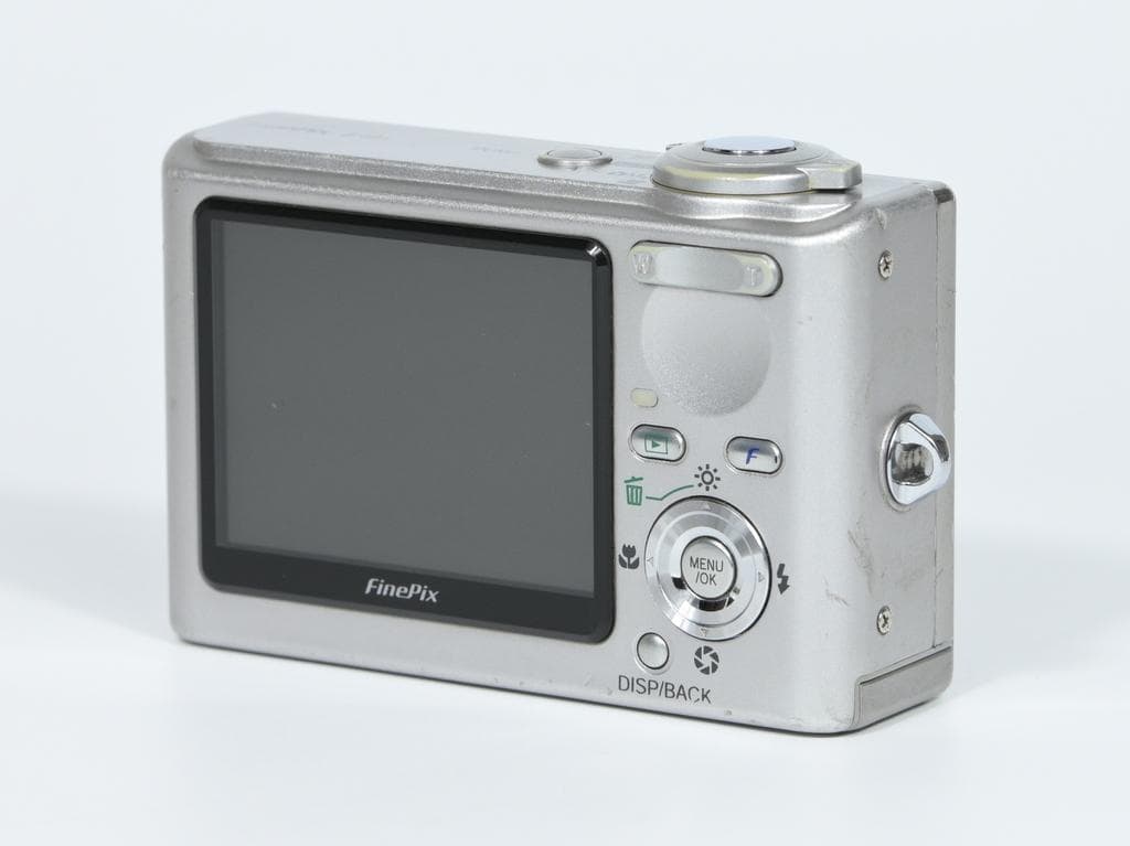 フジフイルム　FUJIFILM FinePix F11