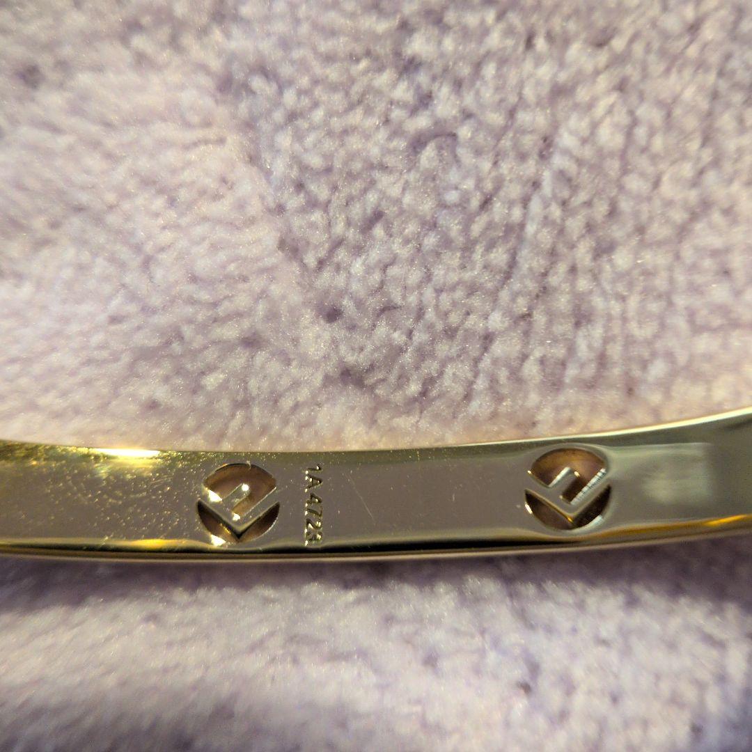 FENDI ゴールド バングル　Sサイズ