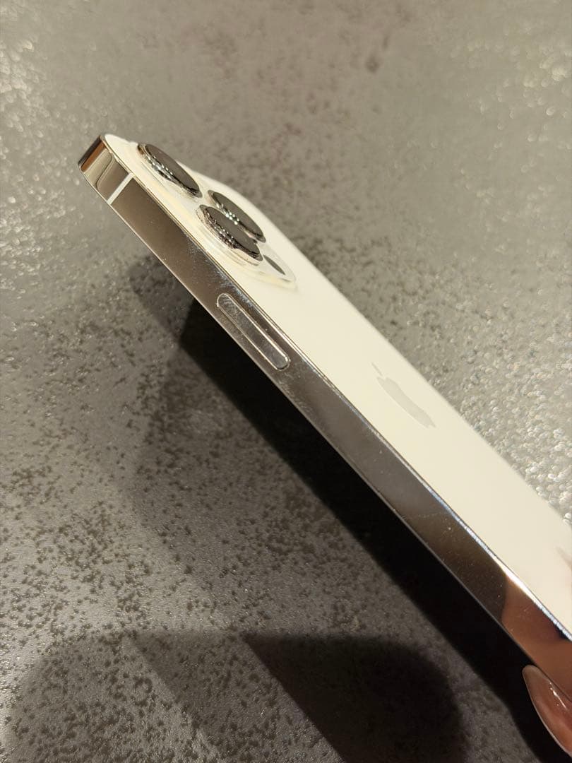 Apple iPhone 13 Pro シルバー 本体　128GB