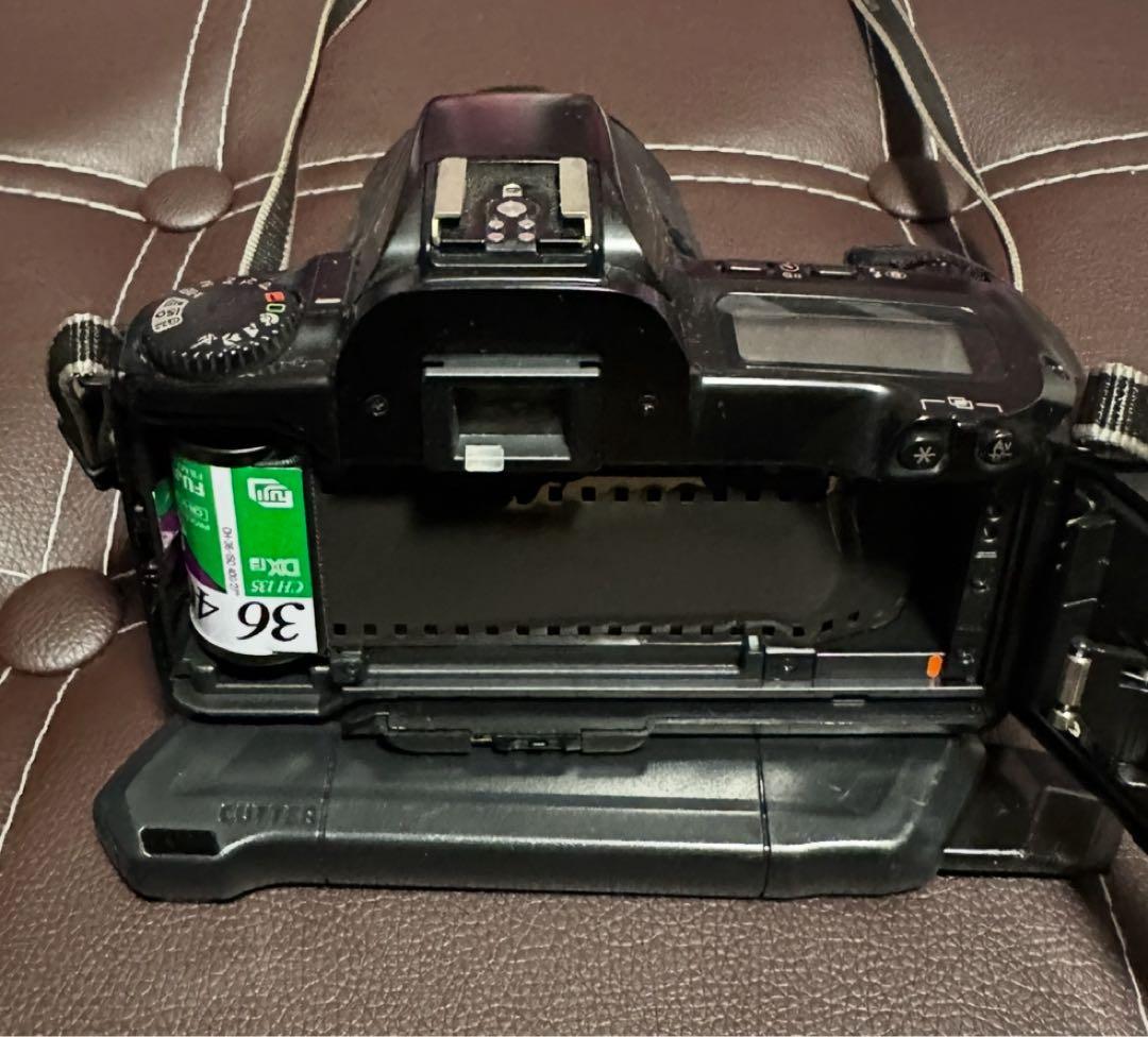 Canon EOS Kiss 一眼レフカメラ レンズ2本付き