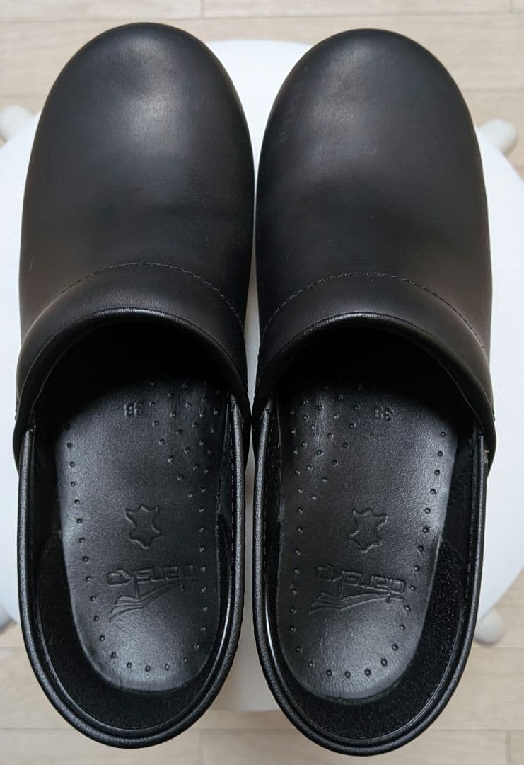 超超超.美品　dansko 　ダンスコ　ブラック 　38