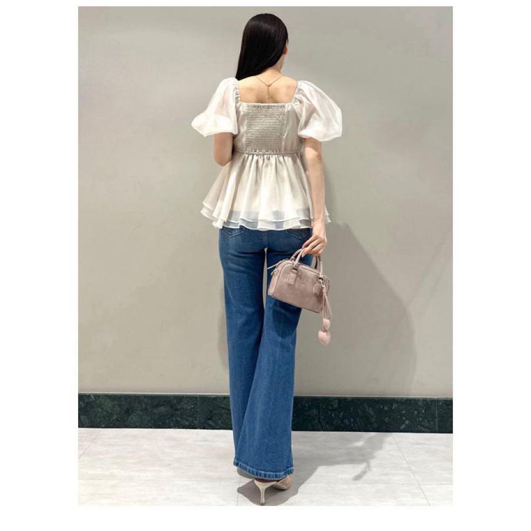 SNIDEL シアーチュニックブラウス　アイボリー