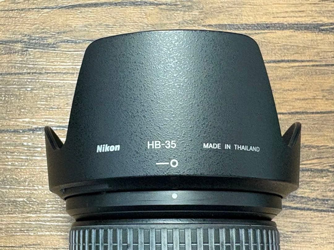 Nikon D7100　AF-S NIKKOR 18-200mm セット