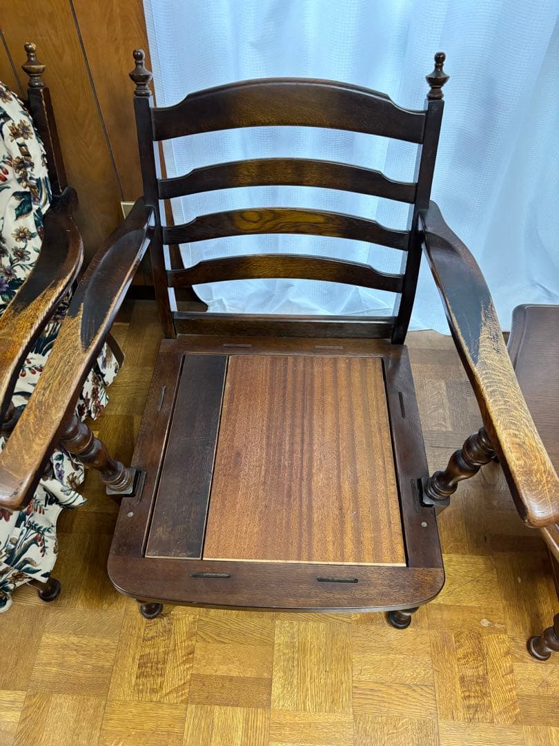 飛騨家具　穂高　木製アームチェア 花柄カバー付き　1脚　中古