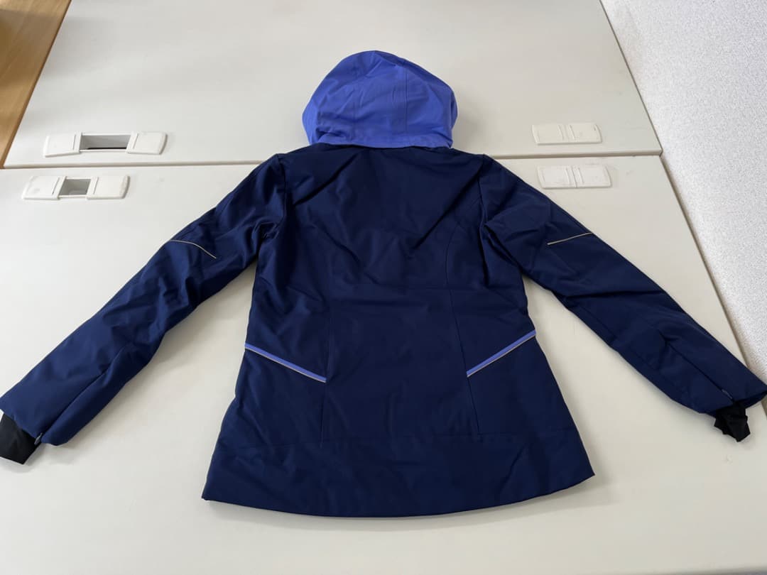 【新品】 phenix　スキーウェア　スノボウェア　レディース　Sサイズ　552