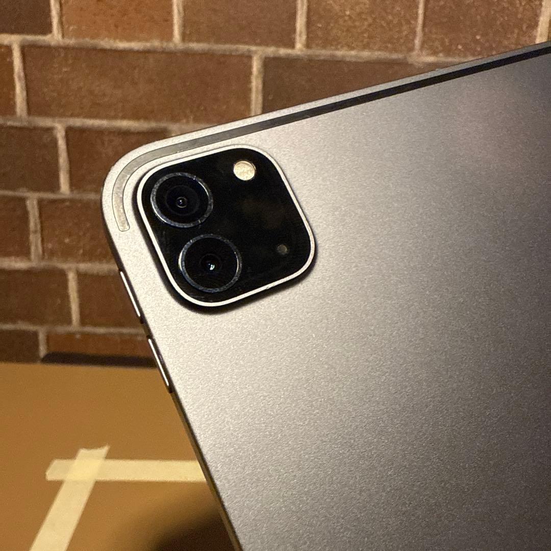 N*h様 ipad PRO 11インチ　第2世代