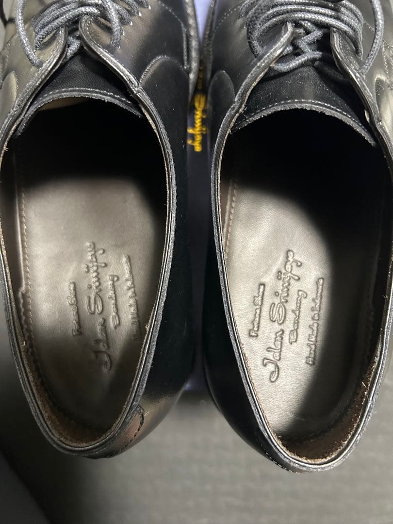 Jalan Sriwijaya ジャランスリウァヤ 98651 Tokio 黒