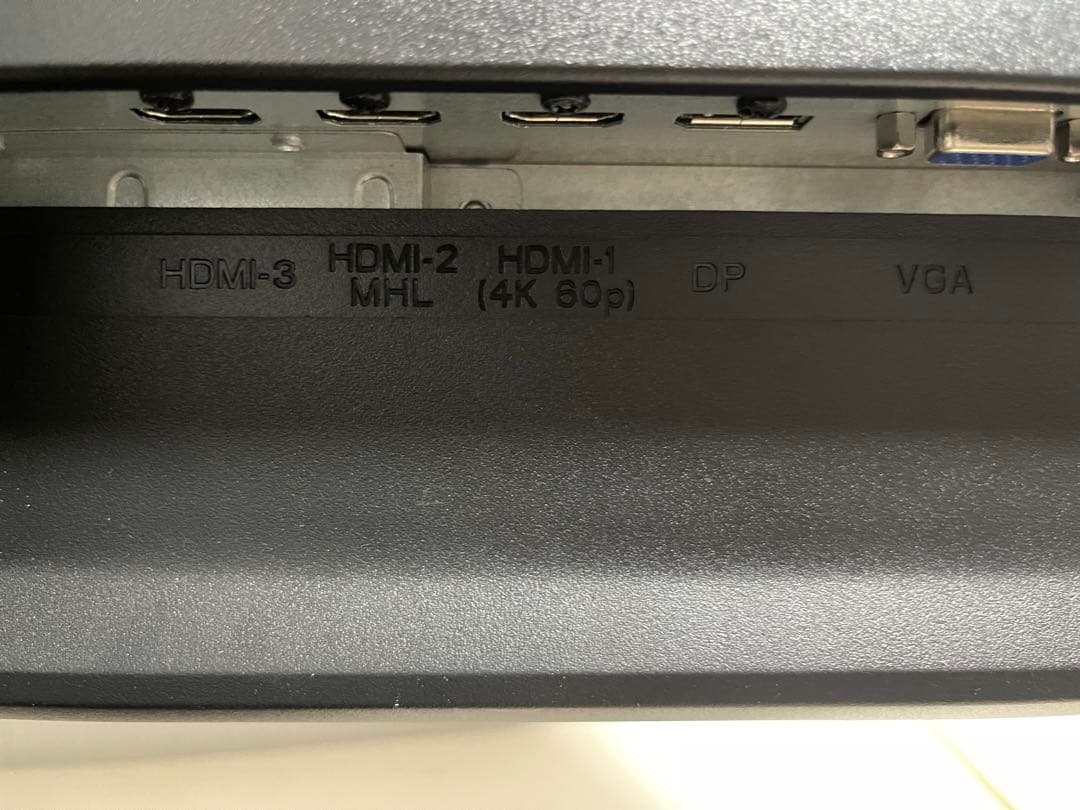 美品　I-O DATA LCD-M4K282XB 4K モニター　28インチ