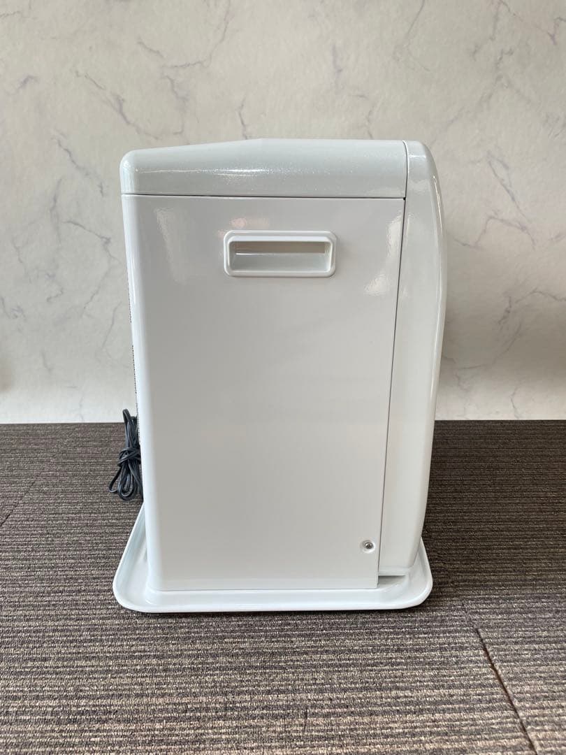 898 コロナ 石油ファンヒーター ストーブ パールホワイト 取説付き 暖房器具