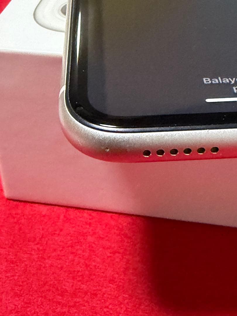 Apple iPhone 11 ホワイト 64GB ホワイト　SIMフリー