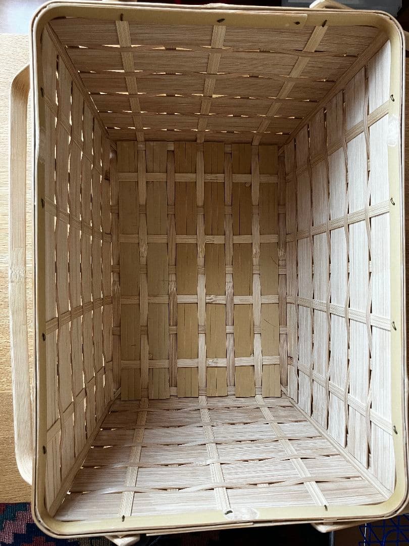 福田真理子さんの蓋付きかご