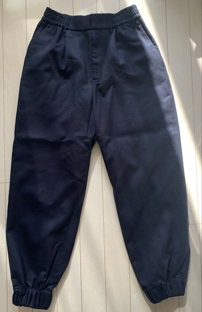 マノンフリップ ボンボンパンツ　ネイビー