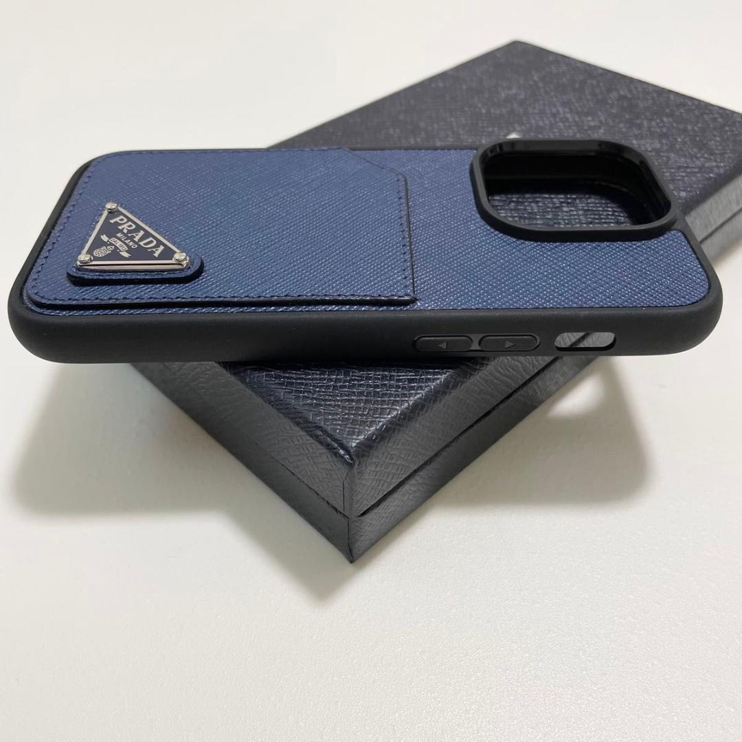 プラダ iPhone14 Pro スマホケース レザー サフィアーノ 新品未使用