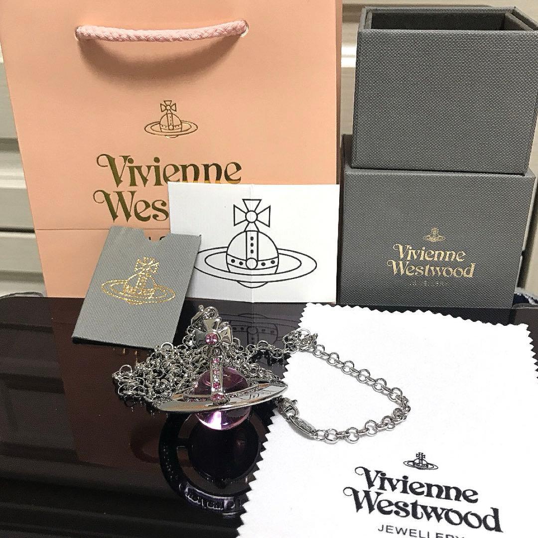 Vivienne Westwood モチーフ ネックレス
